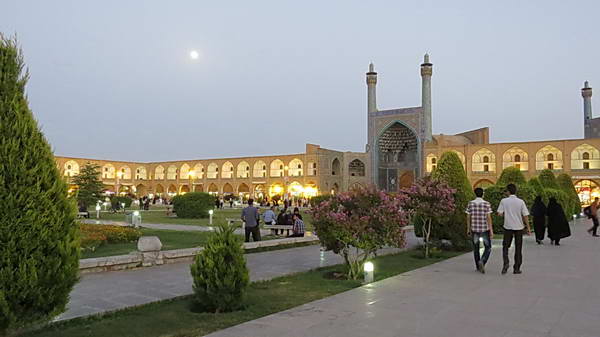 Naghsh Jahan Square