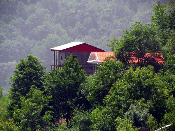 Afratakhteh village