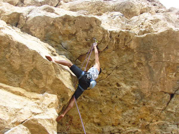 Sport exercises on the walls of Sofeh Mountain