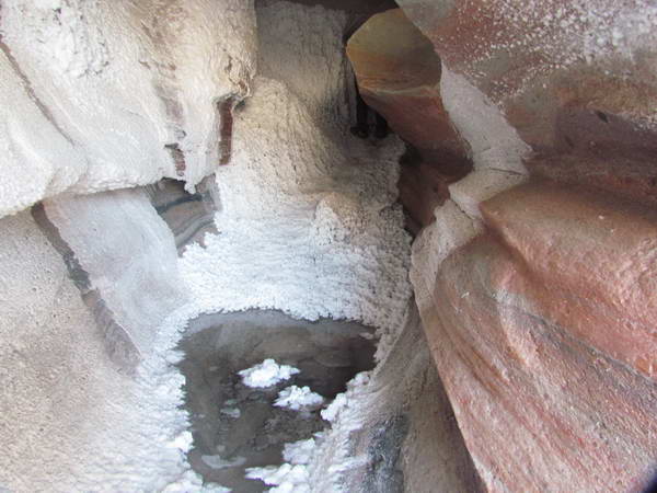 Salt caves in Jashak salt dome, Bushehr