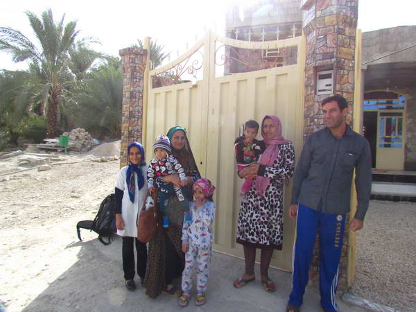An inhabitant family in Chawshi village