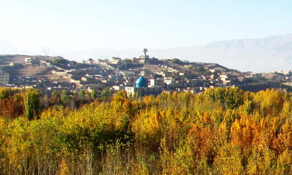 Madiseh town, near Zayandeh Rud