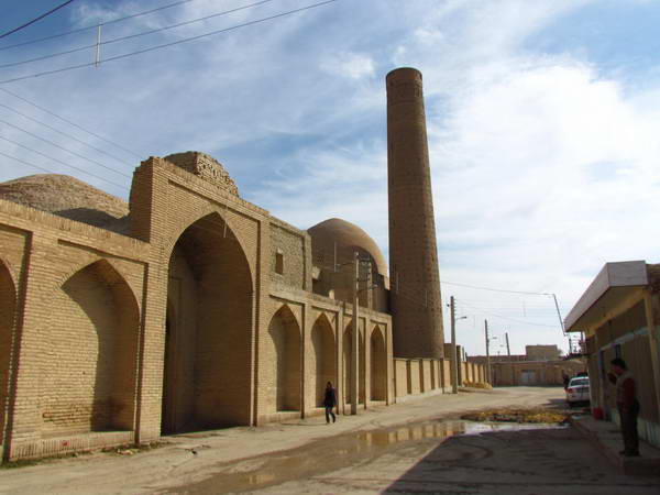 Barsian mosque & minaret