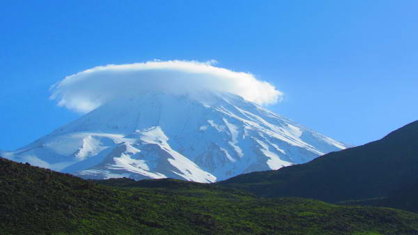 Damavand Peak and its cloud cap