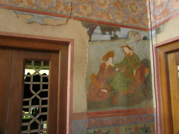 Ali Qapu Palace, murals