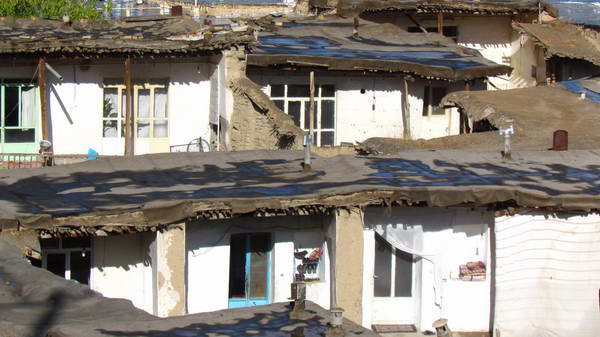 Houses of Yaseh Chah village