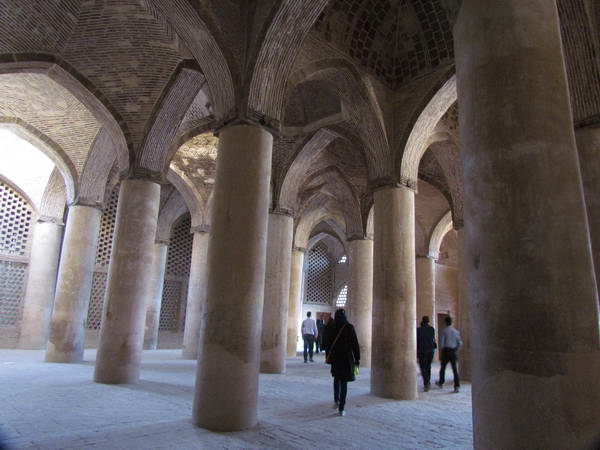 Forty Pillars Mansion in Jameh Mosque of Isfahan