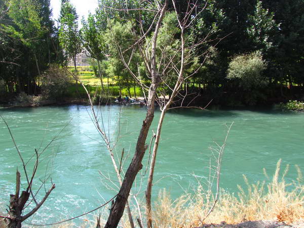 Zayandeh Rud River, near Morkan Village