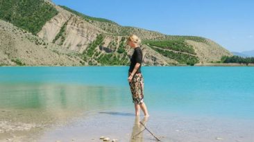 Travel to Iran as a solo female traveler. Evelina Utterdahl