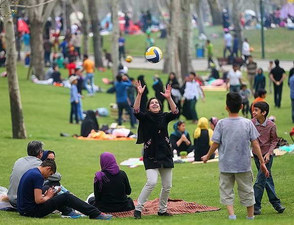 Iranian families coming to parks in the Nature Day (Sizdah Be Dar)