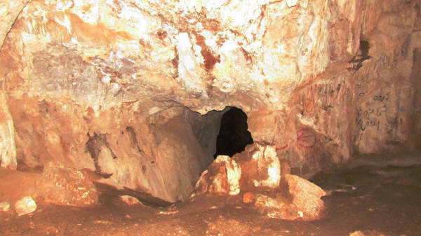 Shapur (Shahpour) cave