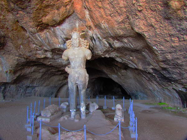 Shapur cave and statue