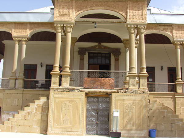 Sardar Asaad Bakhtiari Mansion, Junqan