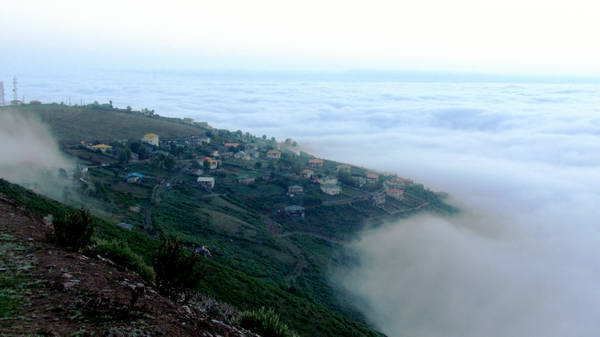 Filband village, above an ocean ofclouds