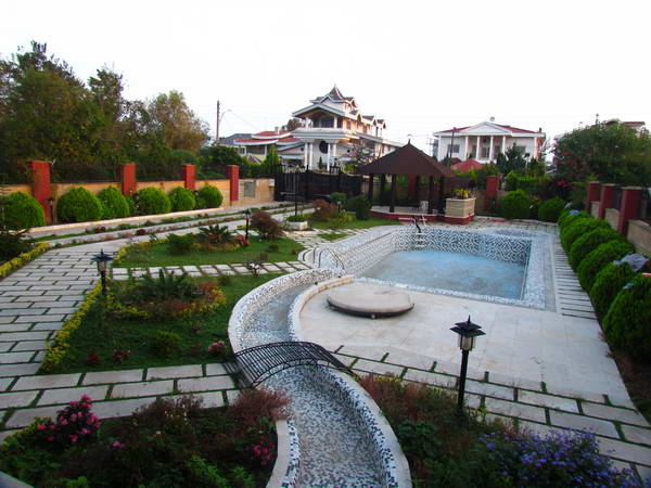 A luxury villa in Salmanshahr (Swan Motel)