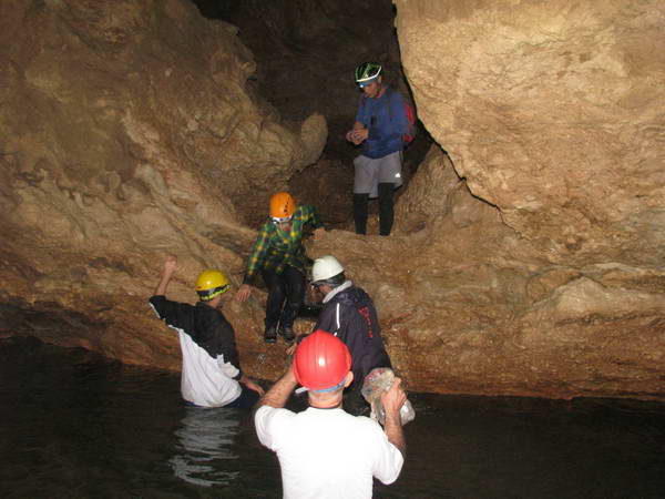 Danial Cave, south of Salmanshahr (Swan Motel)