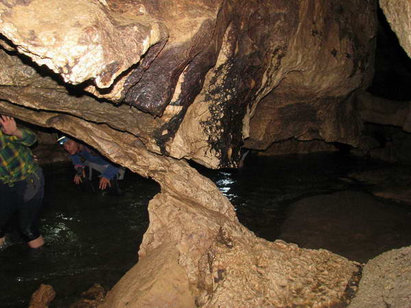 Danial Cave, south of Salmanshahr (Swan Motel)