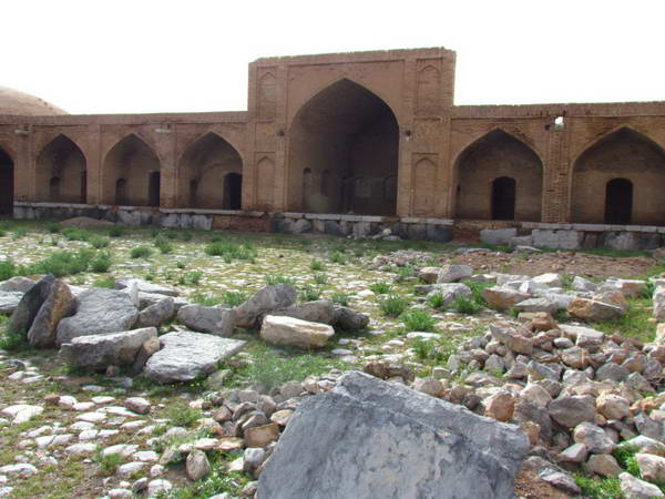 The historical caravanserai of Sheikh Ali Khan Zangeneh, Jahad Abad (Chal Siah) village