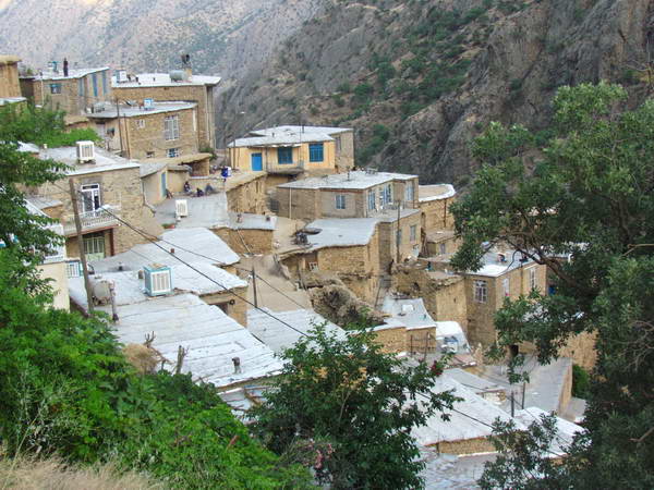 The stepped village of Naw