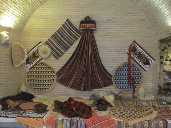 Supply of handicrafts - Madar Shah (Abbasi) Historical Caravanserai