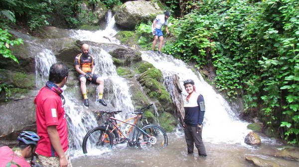 Bula Forest and Waterfall - Cycling program
