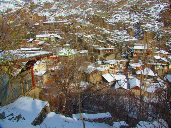 Darband & Pas-e Ghaleh village - Winter climb to the Tochal peak