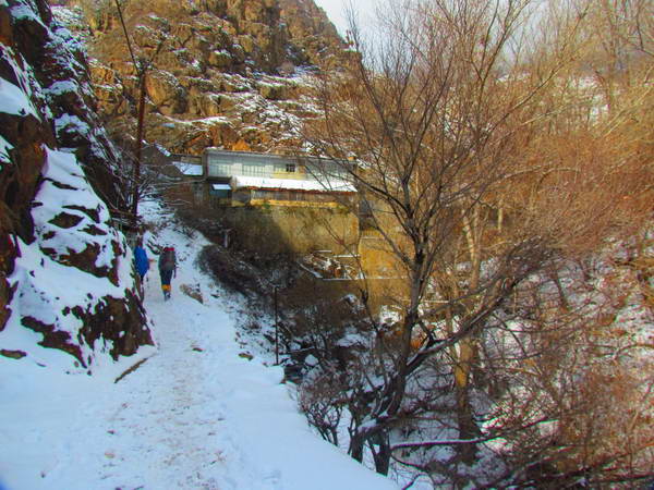 Darband - Winter climb to the Tochal peak