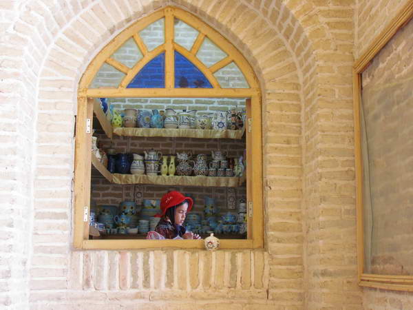 A handicraft shop in Shah Abbasi Carvanserai, Meybod