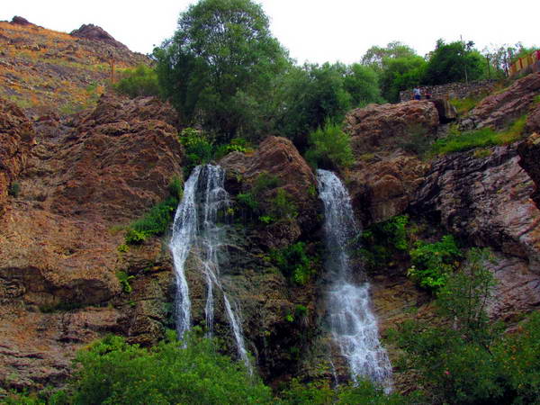 Twin waterfalls, Tochal mountain
