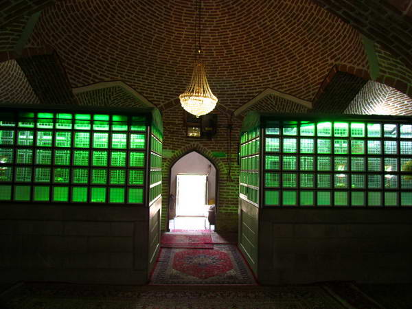 Emamzadeh Tombs, Eynali Mountain promenade, Tabriz