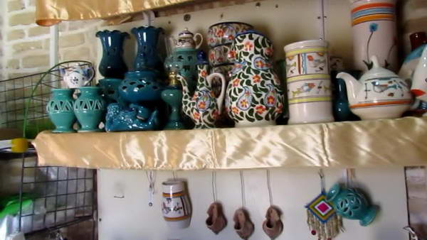 The glazed dishes , The handicraft of Meybod